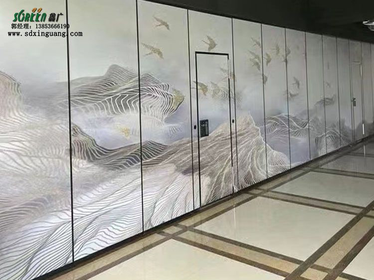 濰坊活動隔斷廠家酒店活動隔斷墻，展廳折疊推拉門，移動屏風高隔